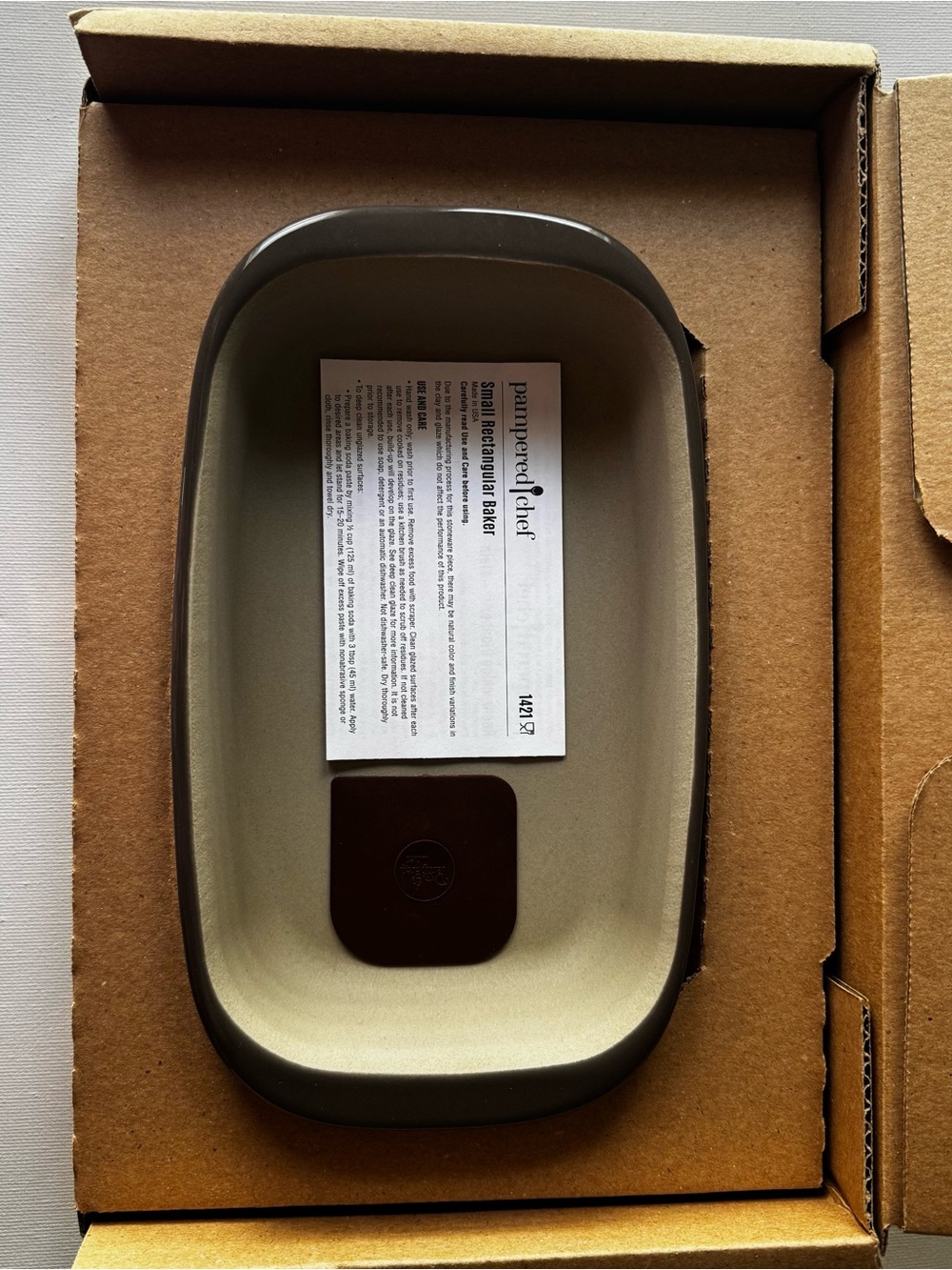 Pampered Chef Rectangular Baker - Gray - Picture 4 of 7